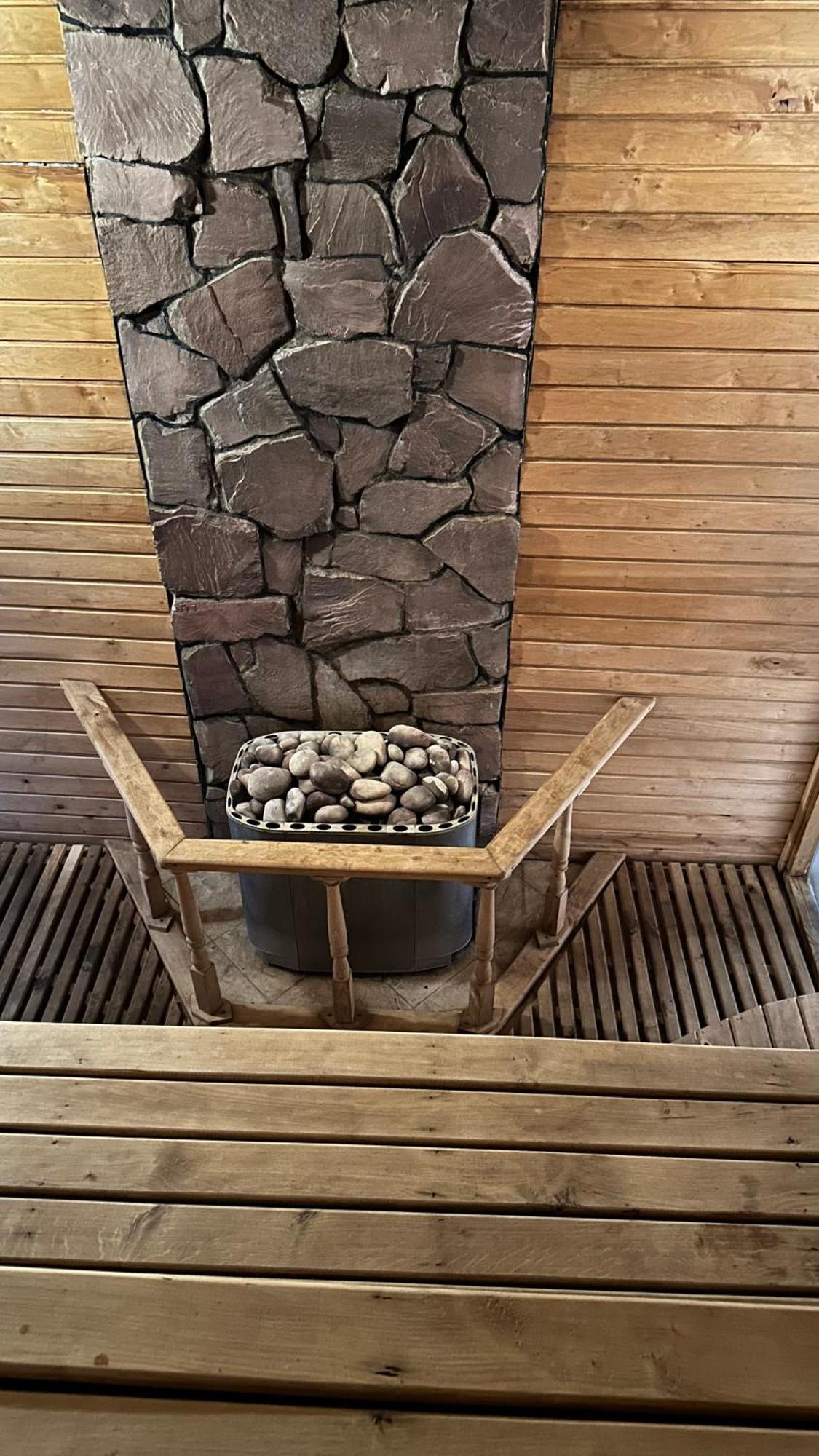 Kamelot Hotel