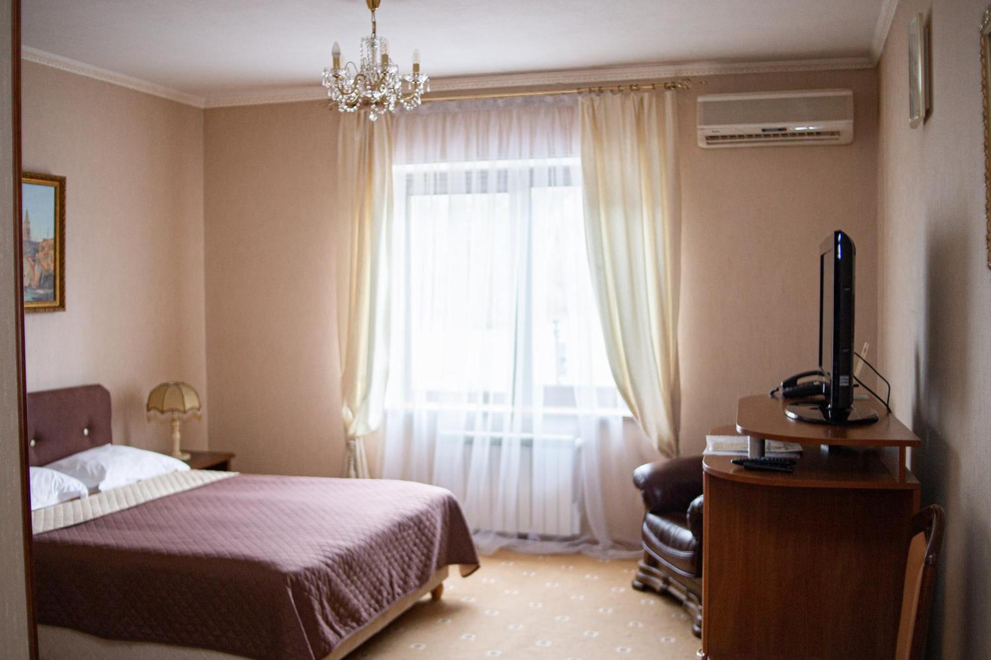 Hotel Kamelot