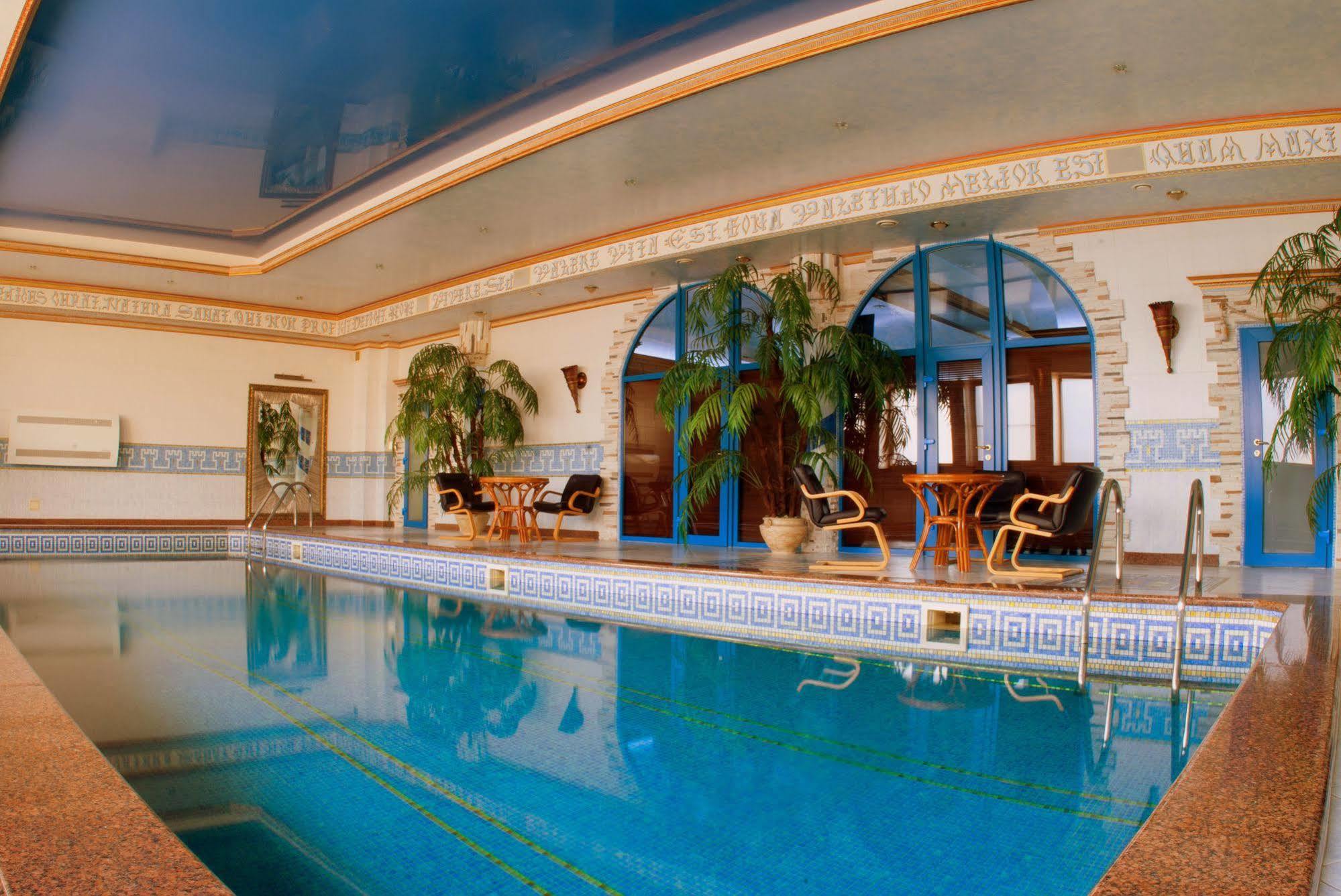 Kamelot Hotel