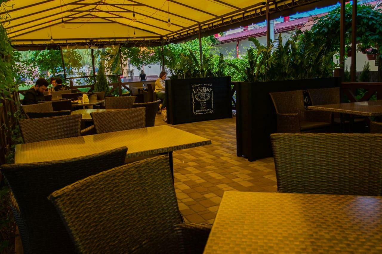 Kamelot Hotel Kiew