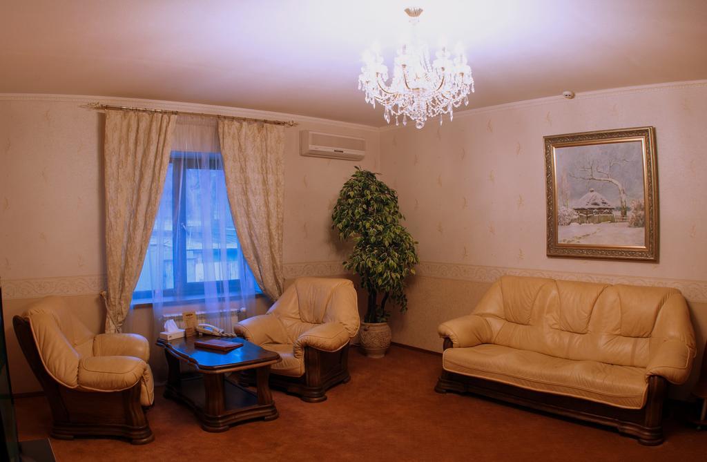 Kamelot Hotel Kiew